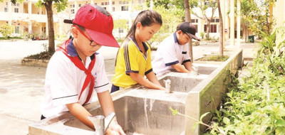 Phủ kín mạng lưới cấp nước sạch, xây dựng đô thị văn minh